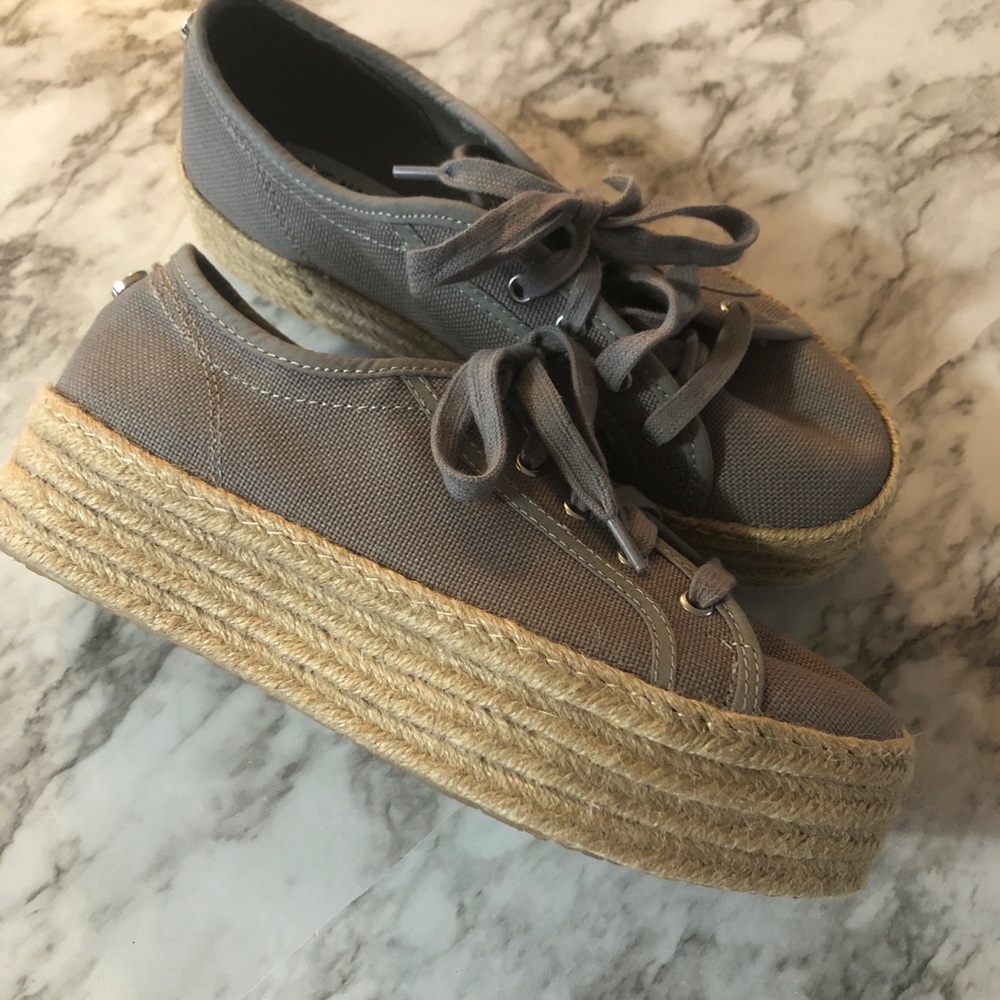 Steve Madden Hampton size 7b